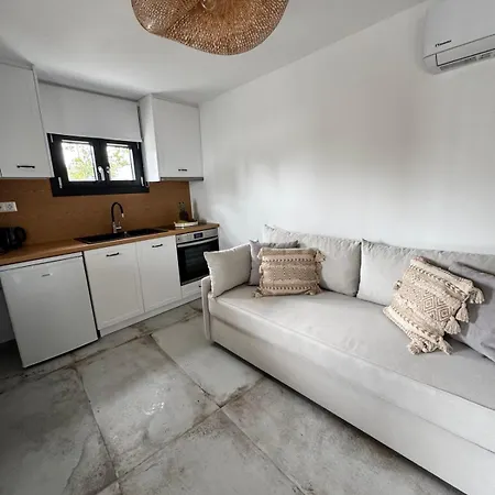 Byblos Cycladic House Apartman Vívlosz