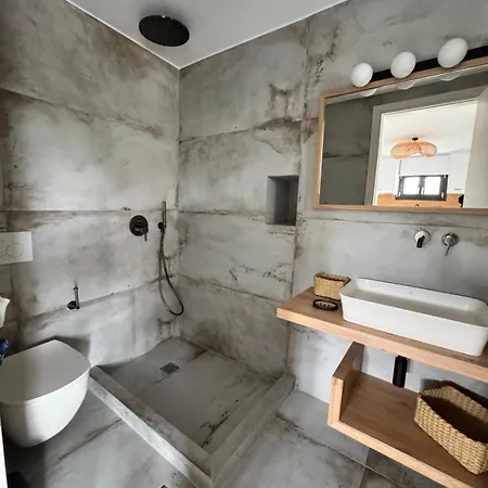 Byblos Cycladic House Apartman
