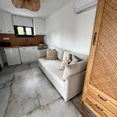 Apartman Byblos Cycladic House *